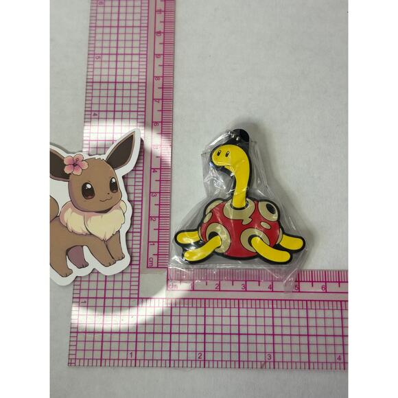 Gashapon Capsule toy Pokemon Rubber Mascot Keychain Shuckle - Picture 1 of 5